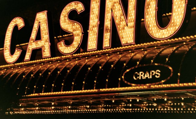 Live roulette table stream on 888 apk viewed on a Philippine smartphone